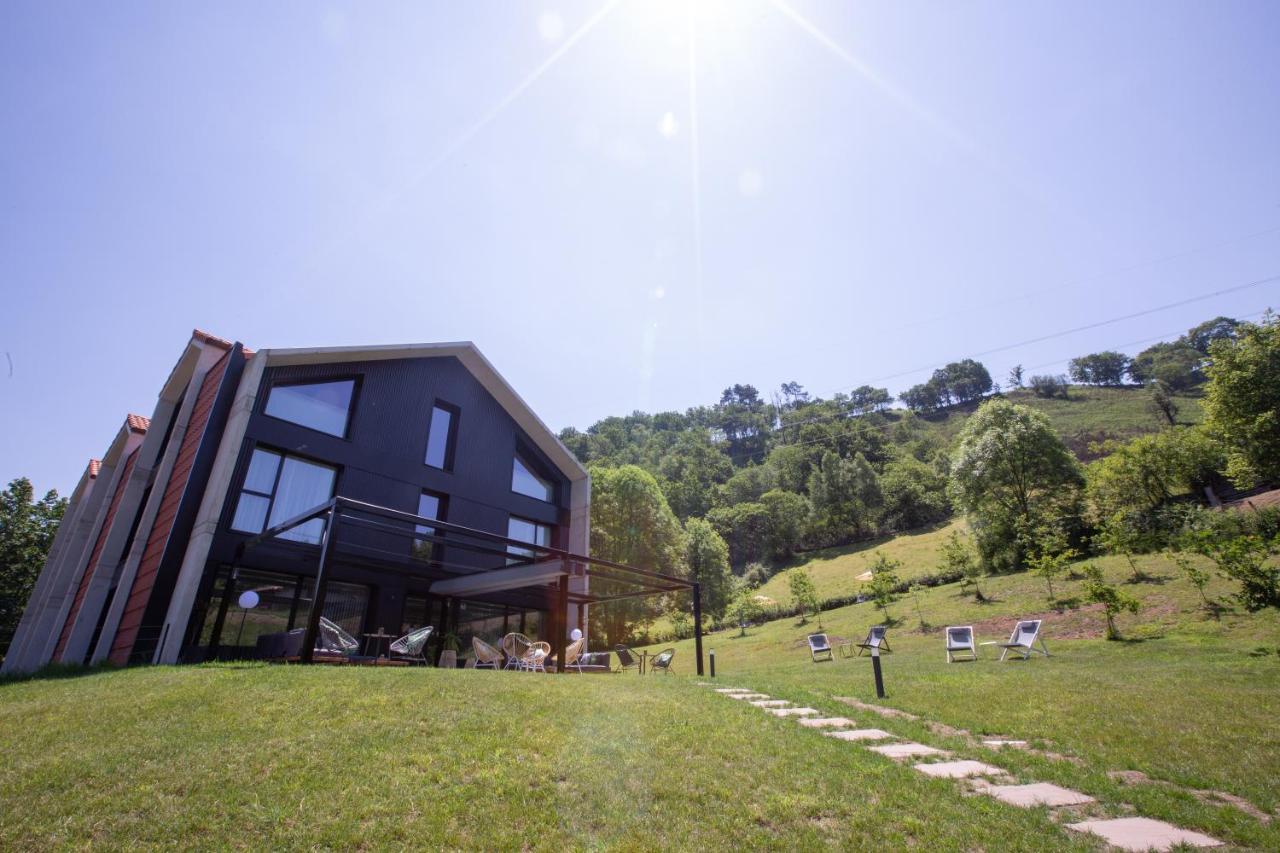 Hotel Ecos Del Sella Onís Exteriör bild